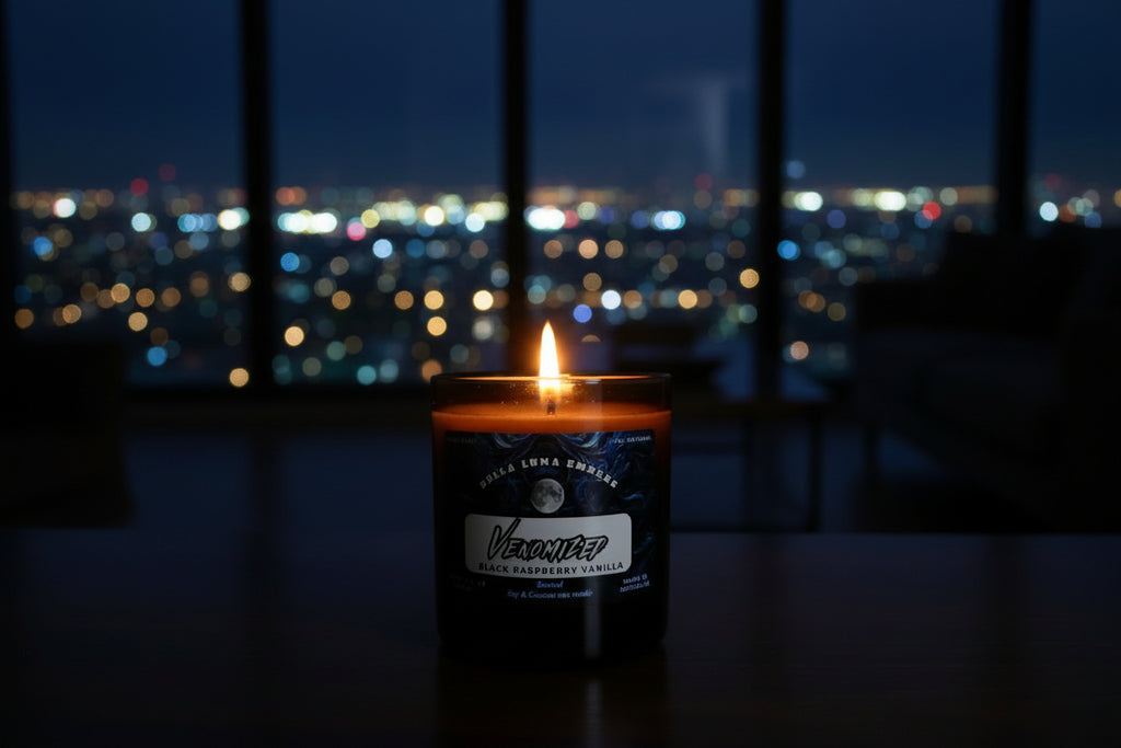 Venomized - 9.5oz Candle